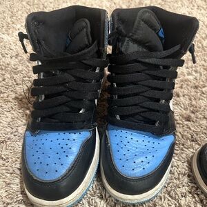 Air Jordan 1 Retro High OG "UNC Toe